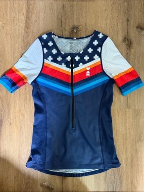 Coeur Cycling Triathlon Jersey Small Red White and Blue